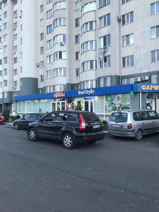 Квартира В Тирасполе ภายนอก รูปภาพ
